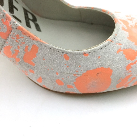 Kelsi Dagger Lillian Paint Splatter Pumps - Picture 9 of 17